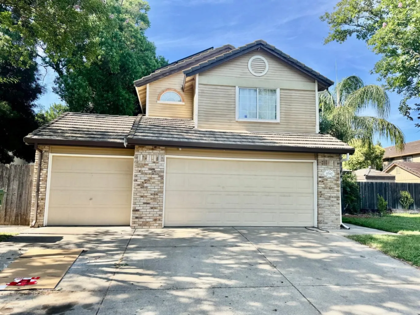Elk Grove exterior before repaint